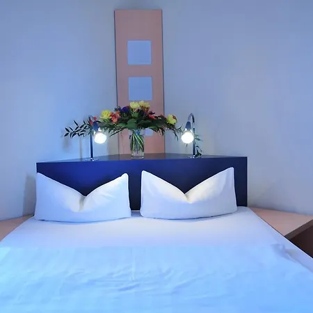 Am Tierpark ホテル 3*