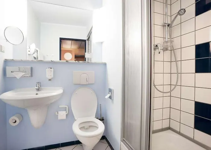 Am Tierpark فندق 3*